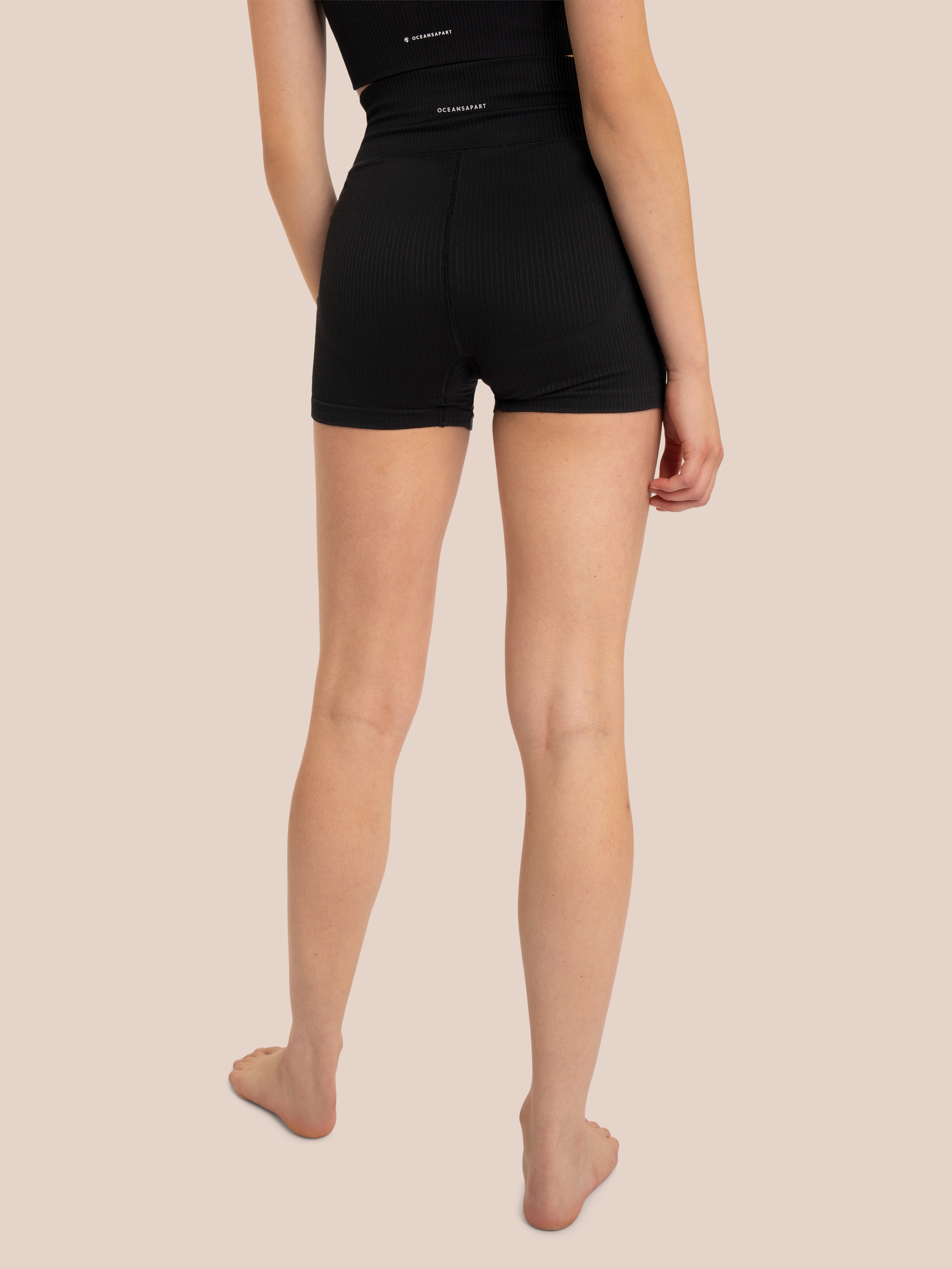 Staple Set Deluxe - Black - Yoga Set