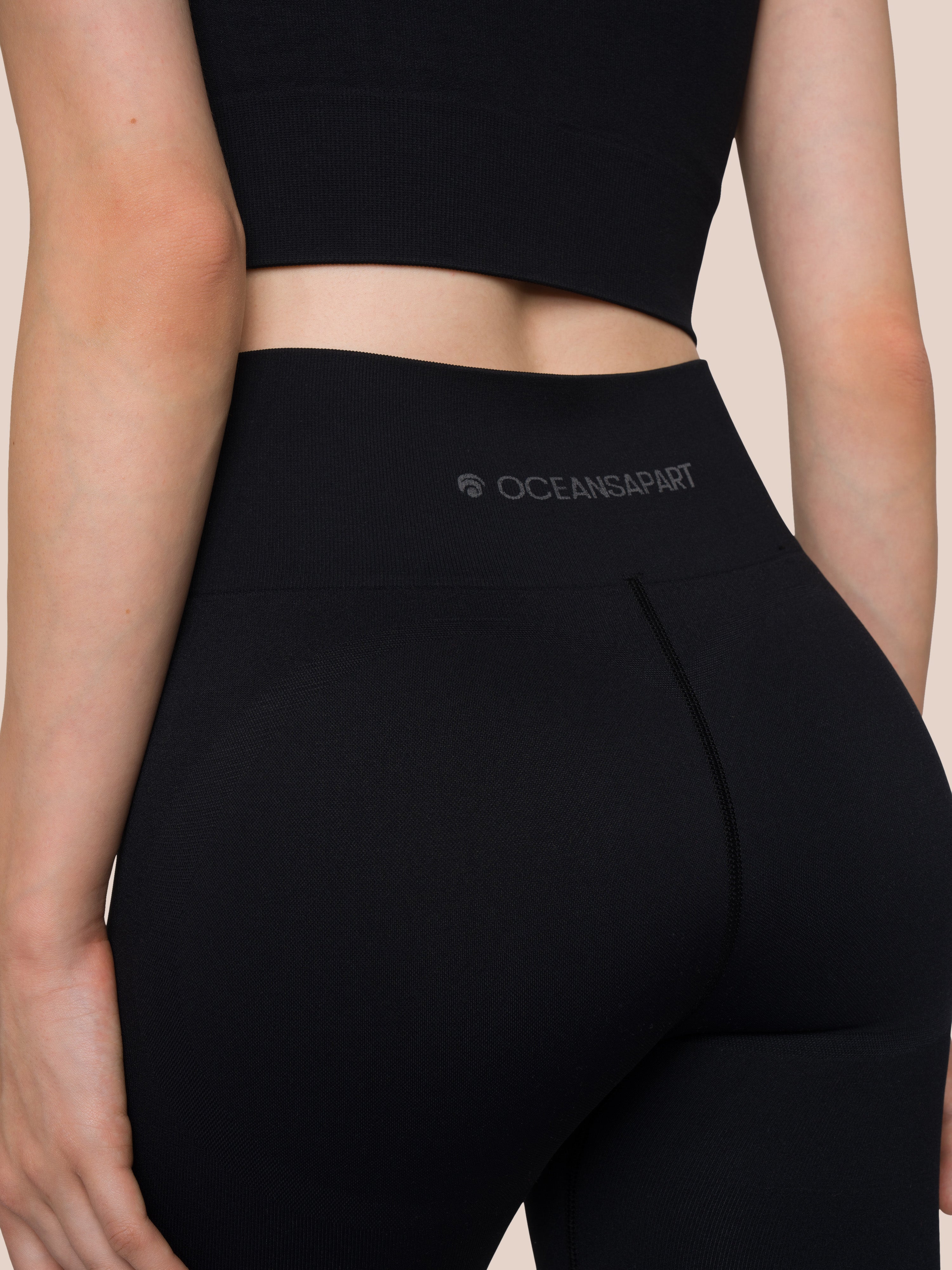 Tara Beverly Set - Black - Yoga Set