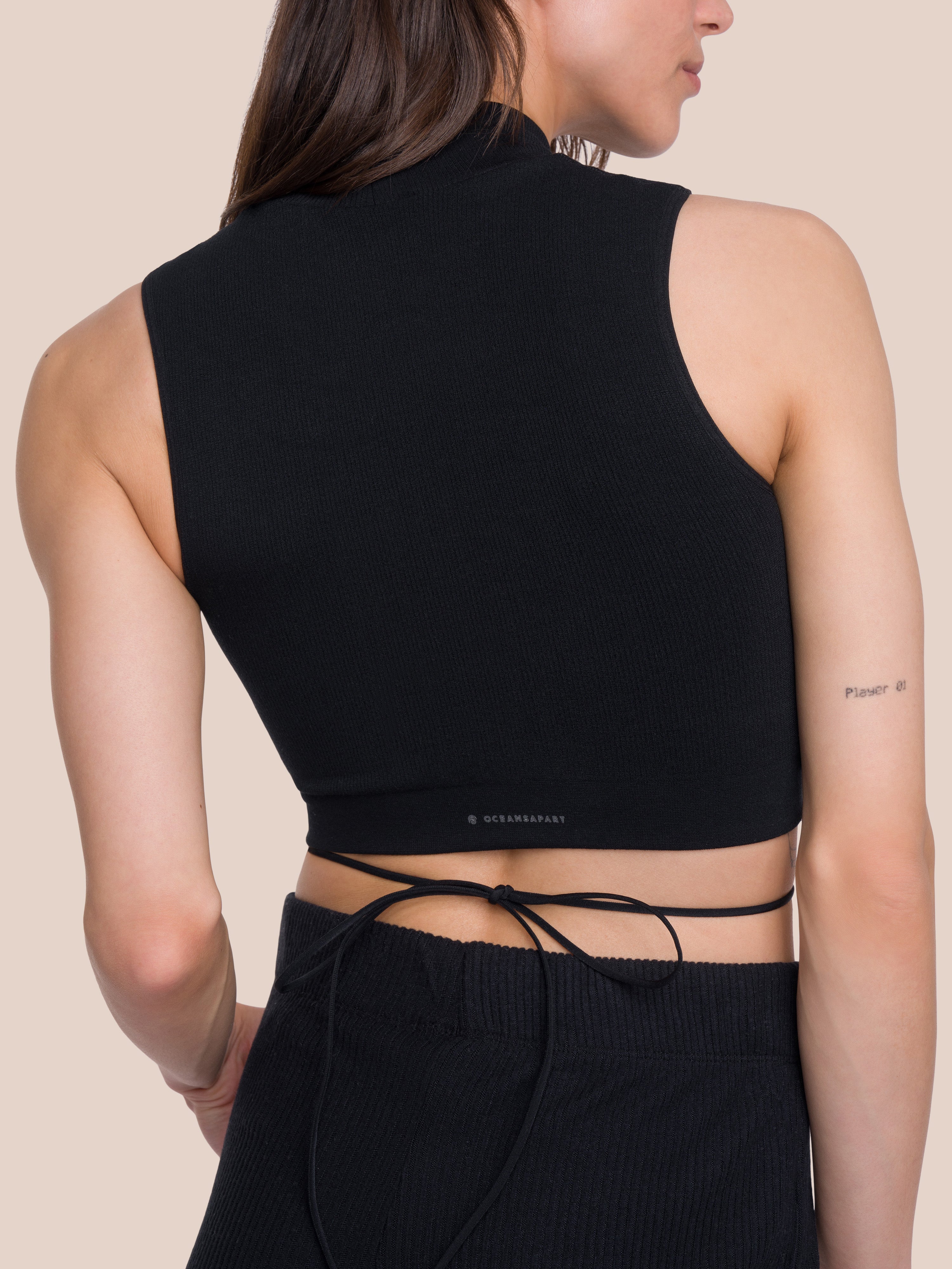 Marly Turtleneck Top - Yoga Top