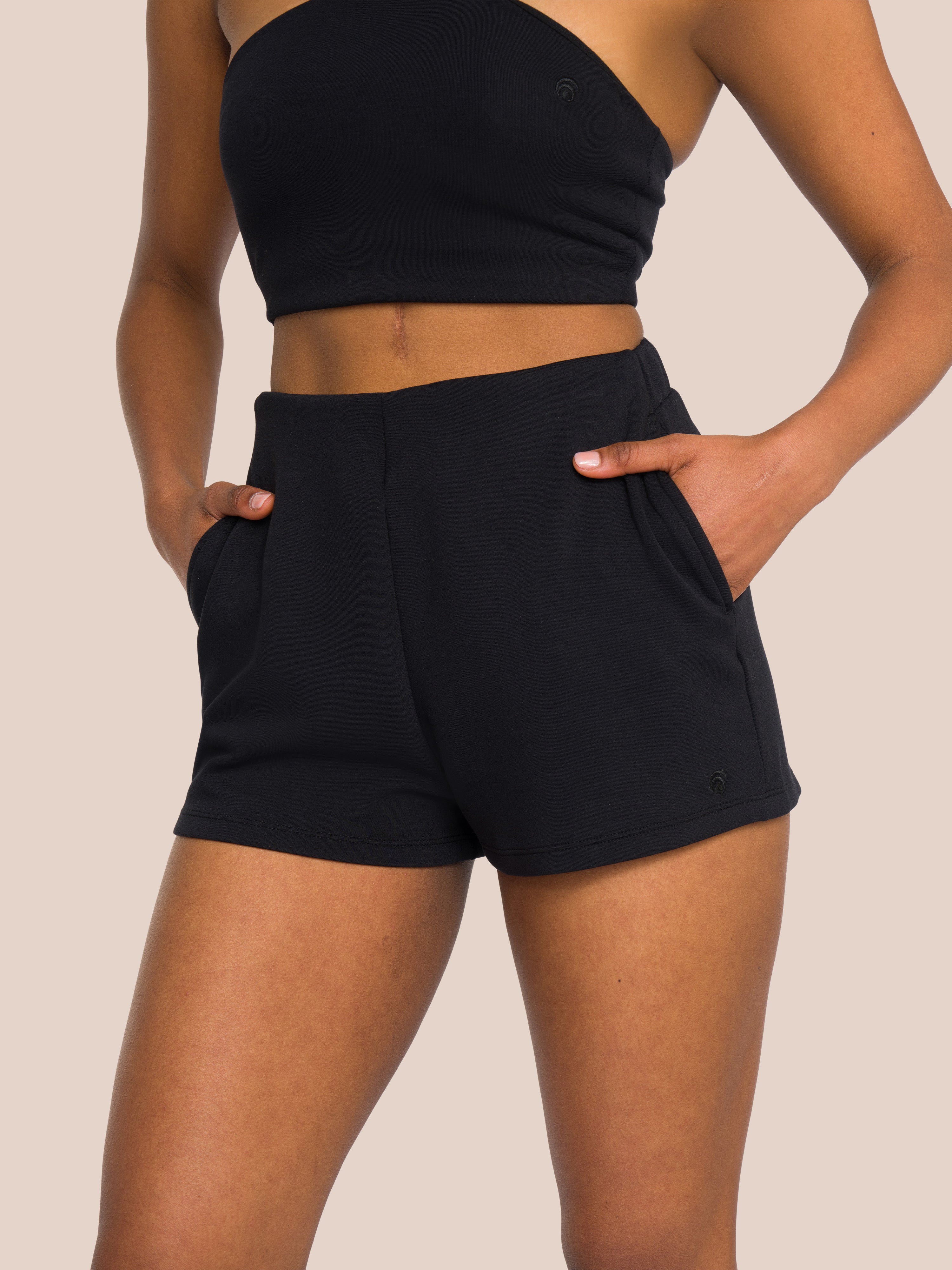 Cruz Brooke Short Set - Black - Yoga Set