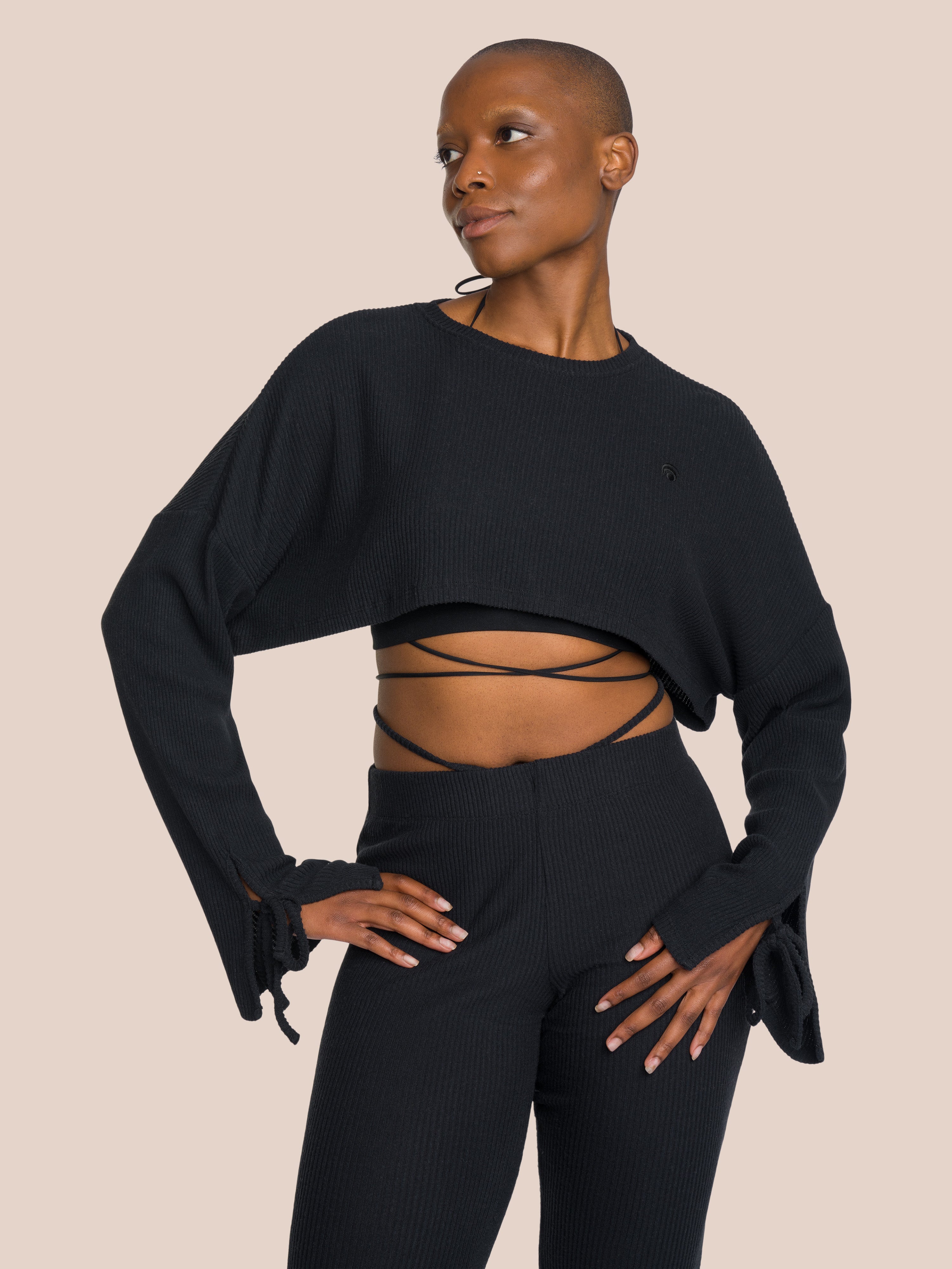 Marly Shrug - Yoga Sweater - Black