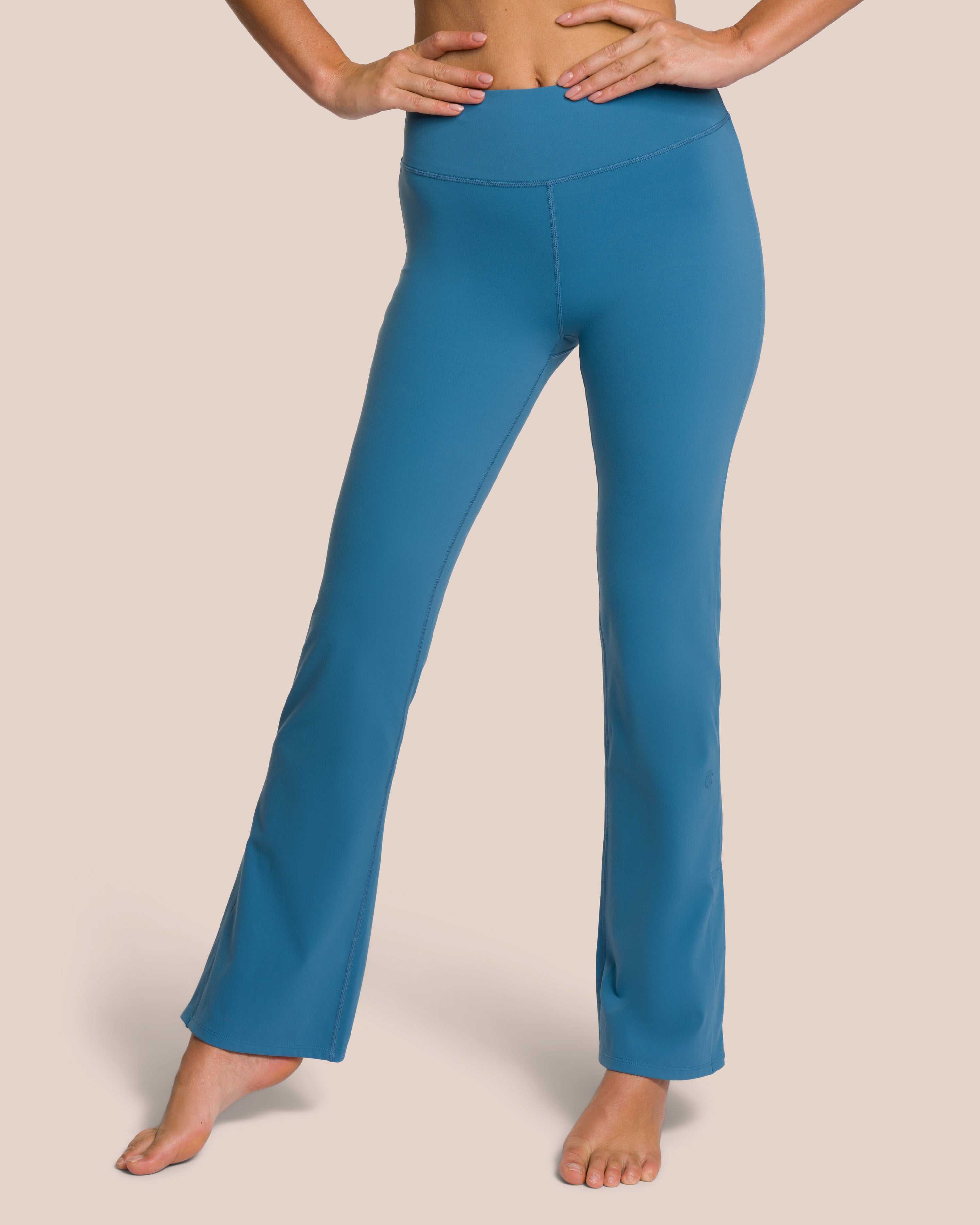 Shania Flared Leggings - Yoga Leggings - Blue