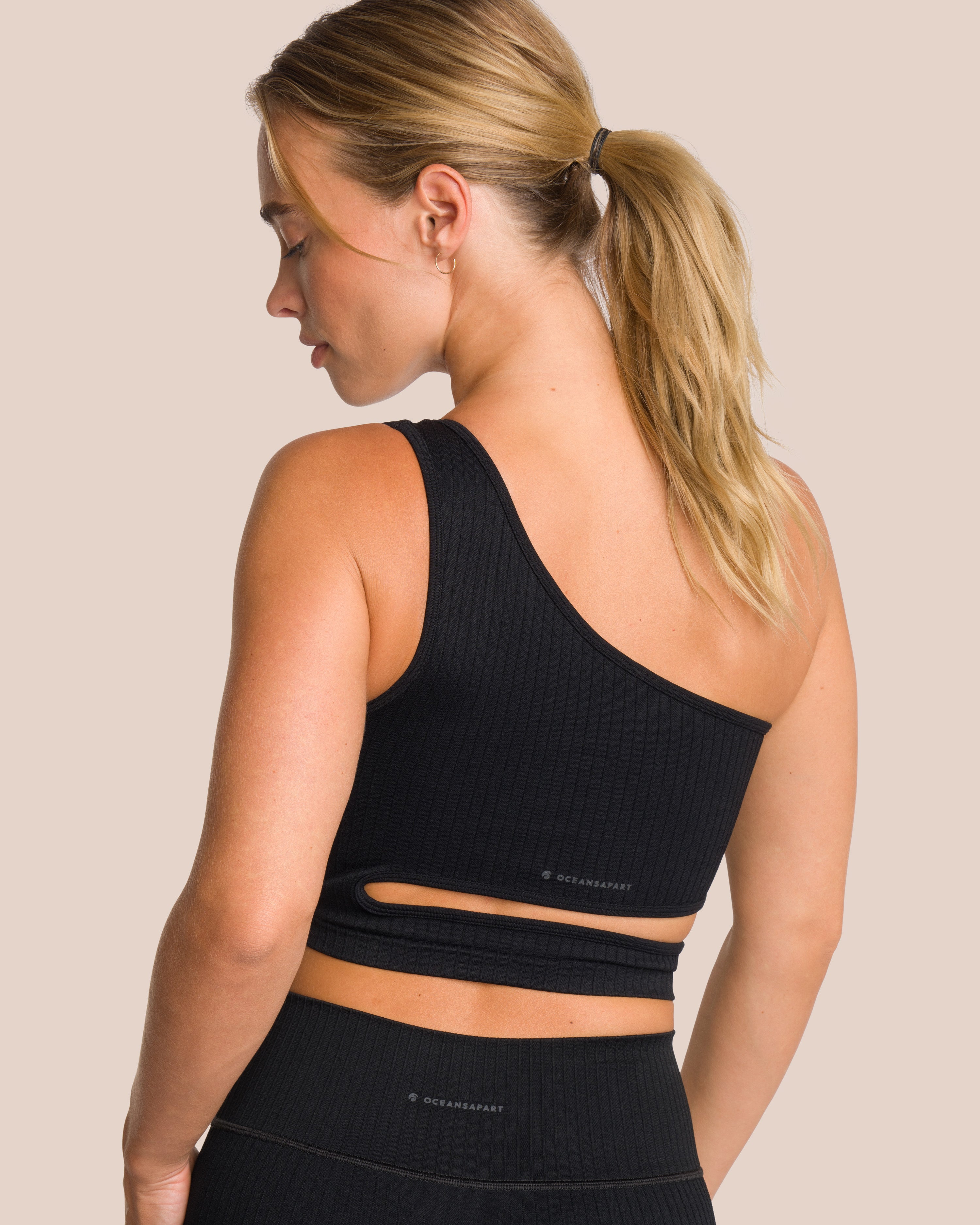 Elodie Asymmetric Set - Black - Yoga Set