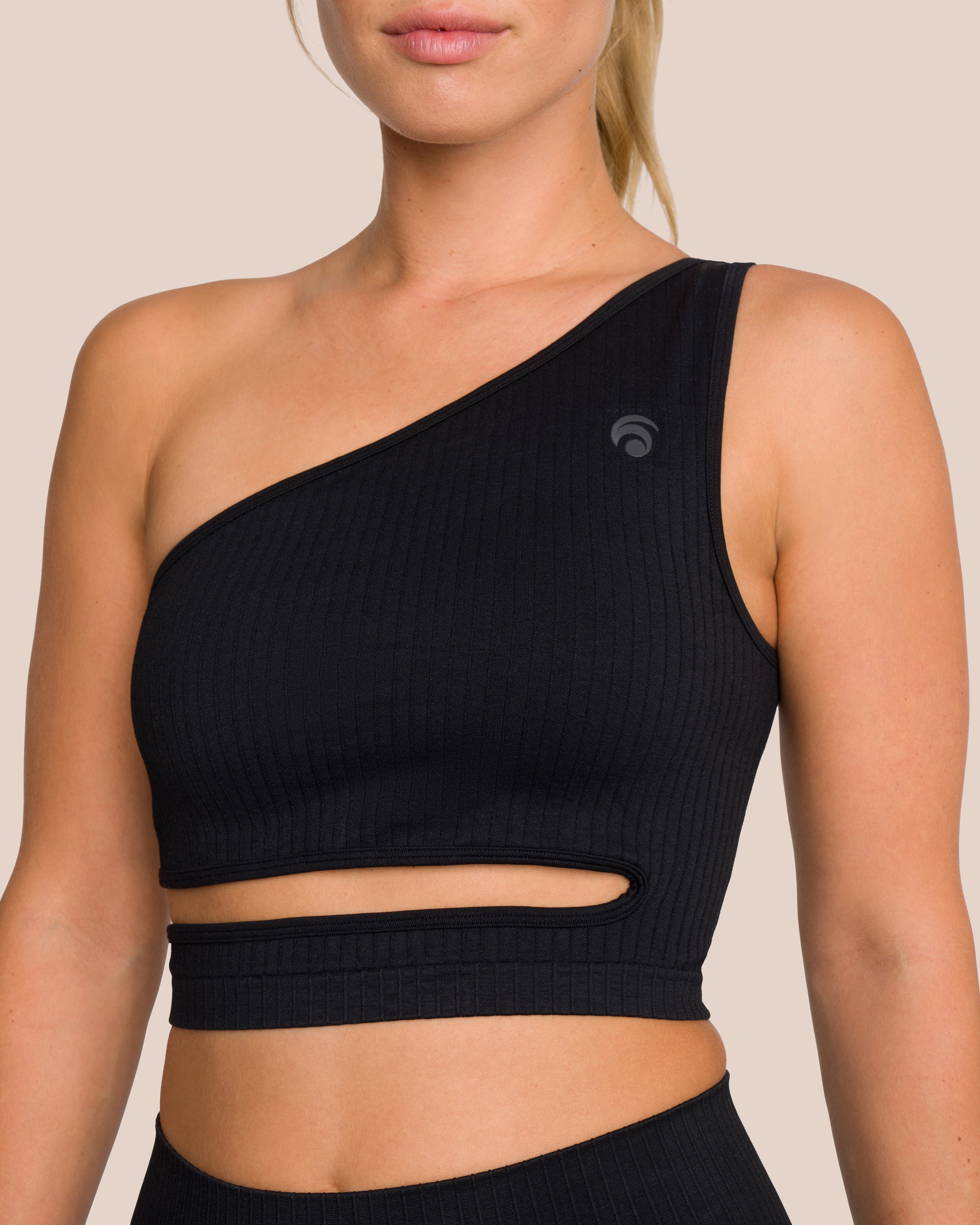 Elodie Asymmetric Set - Black - Yoga Set