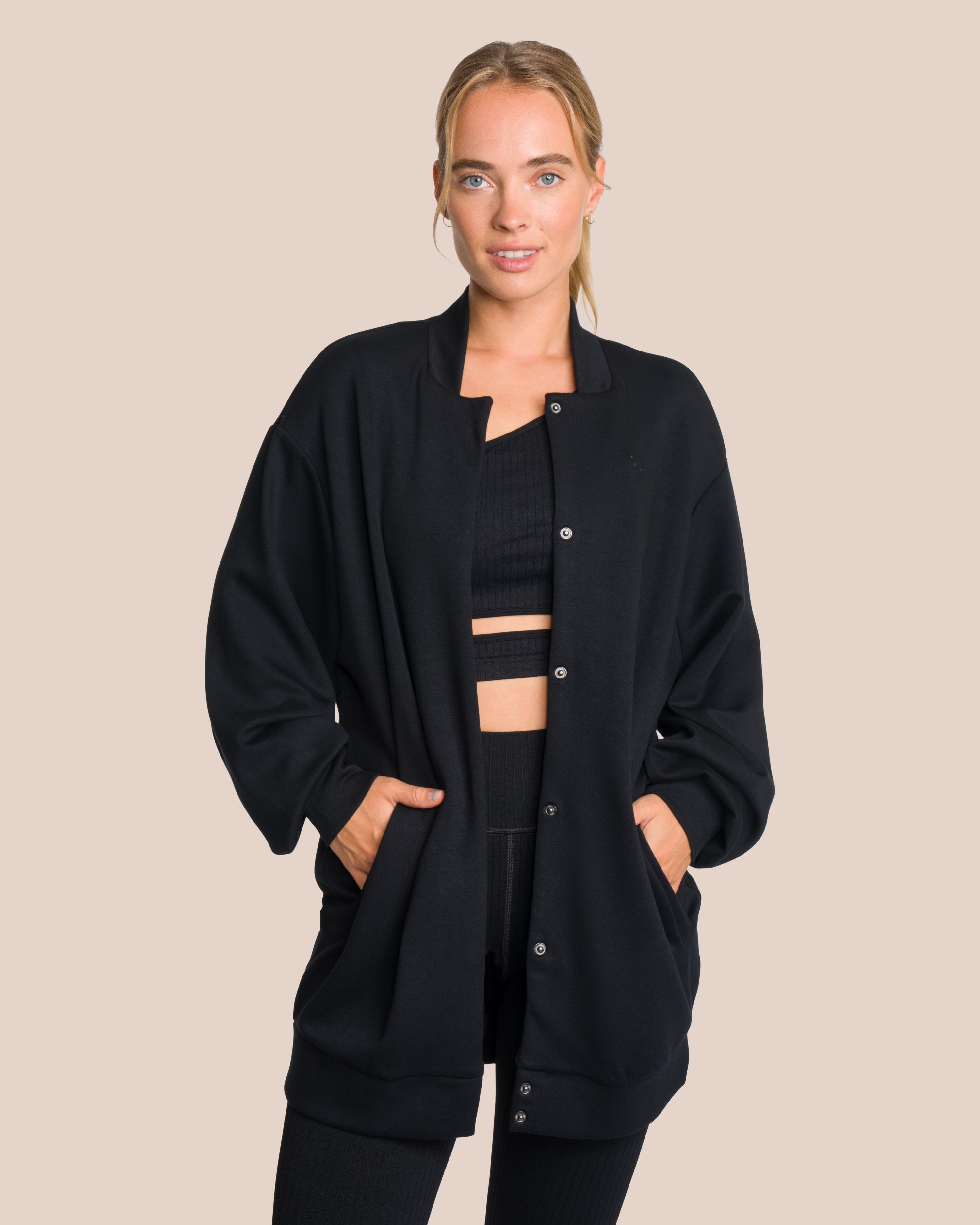 Elodie Long Bomber - Yoga Jacket - Black