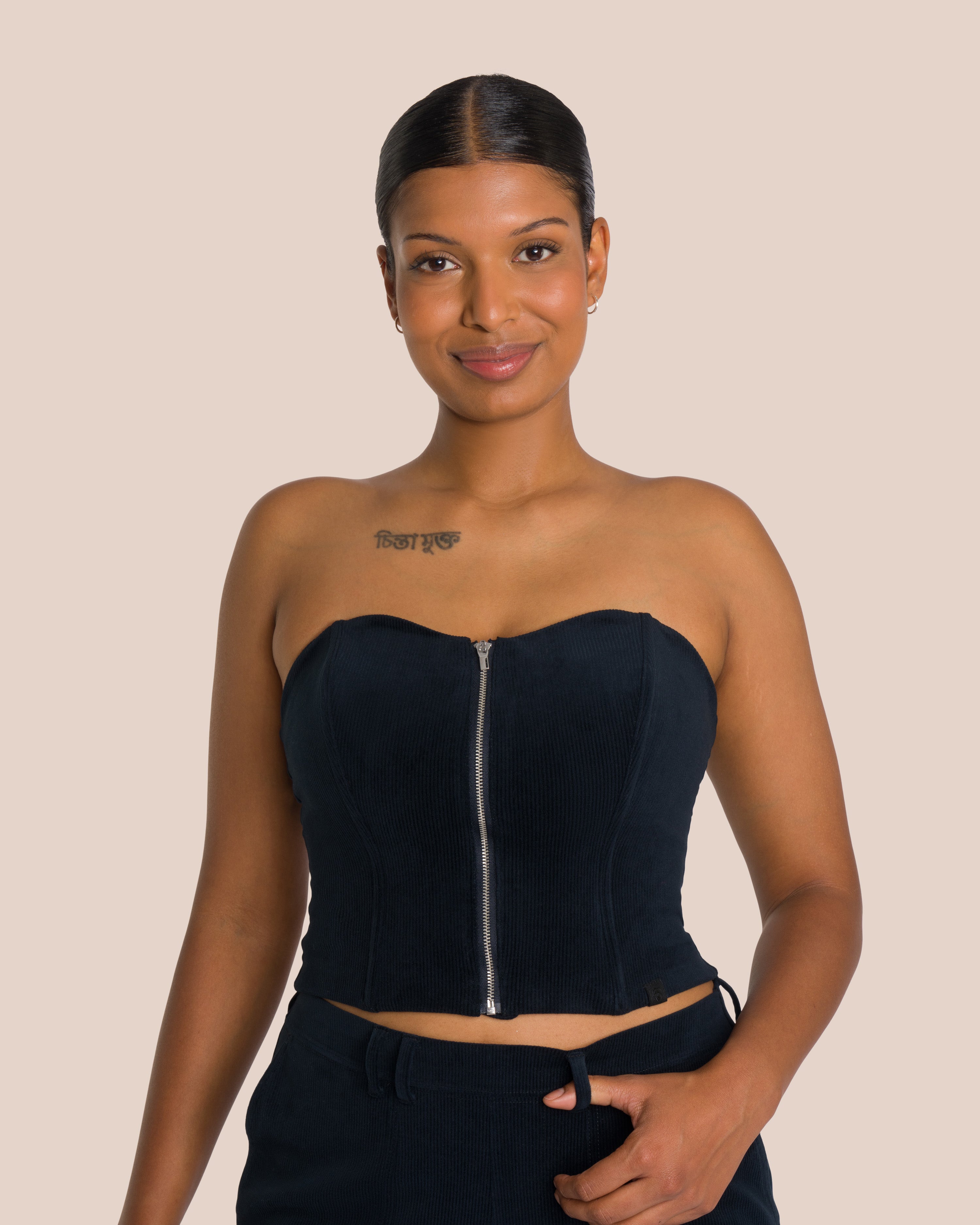 Eden Corsage - Yoga Top - Black
