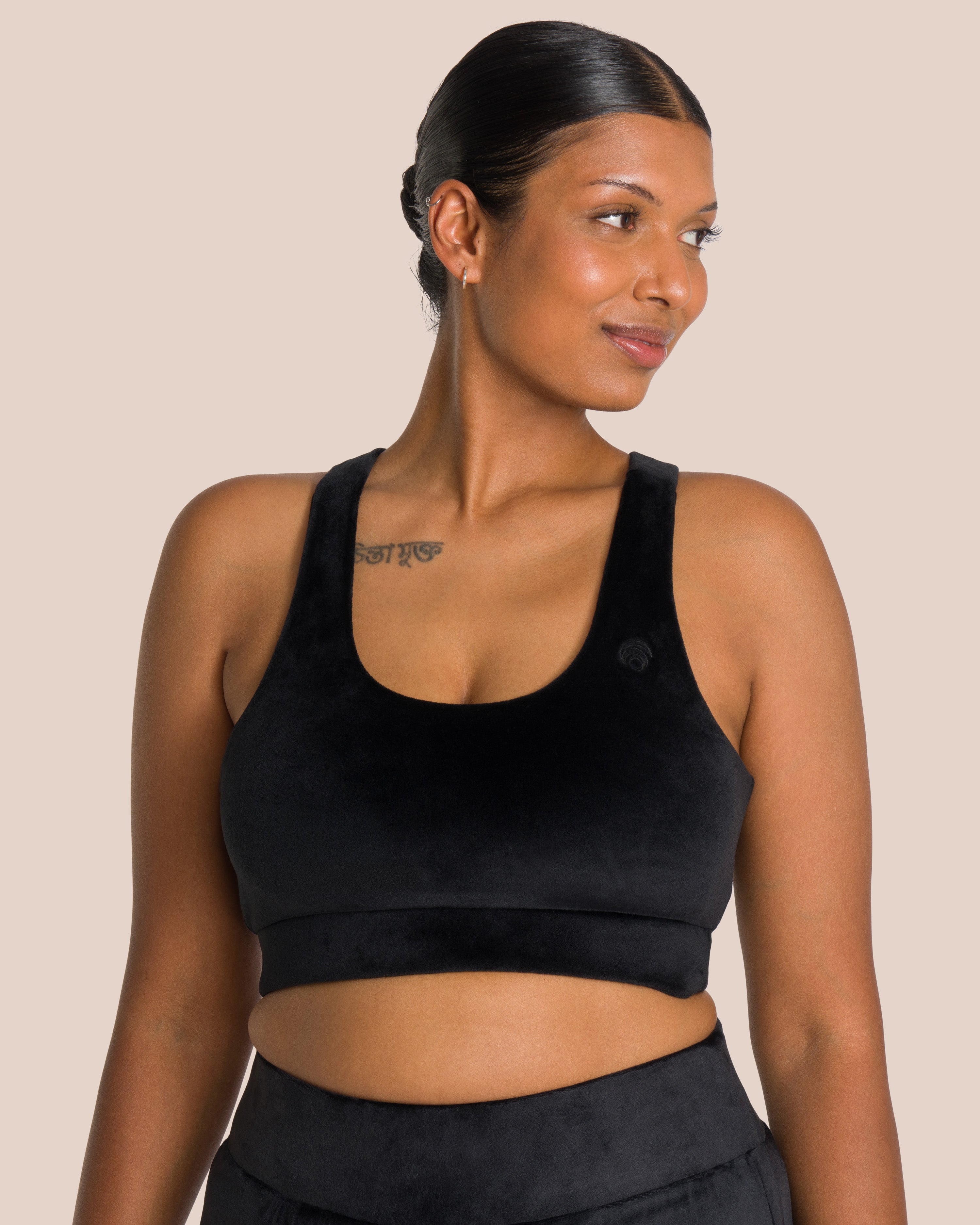 Kelly Bra - Yoga Bra - Black