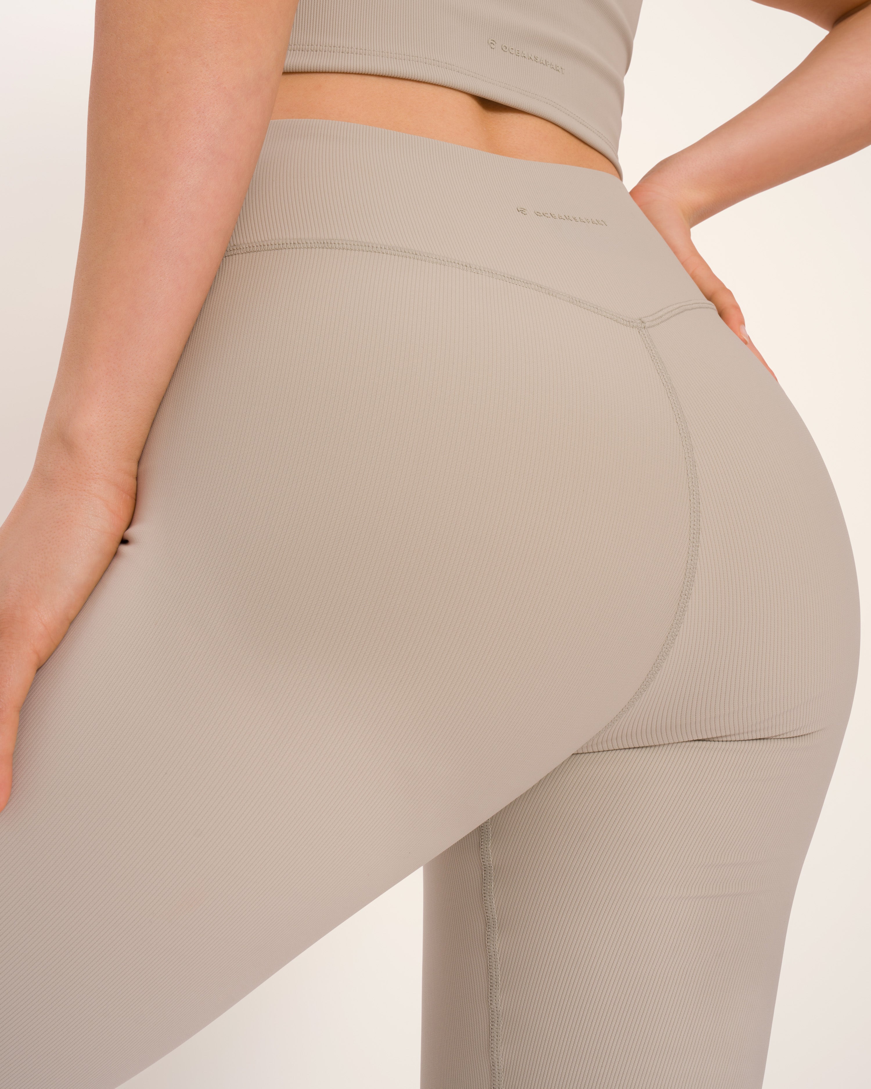 Talia Flared Pant - Yoga Pant