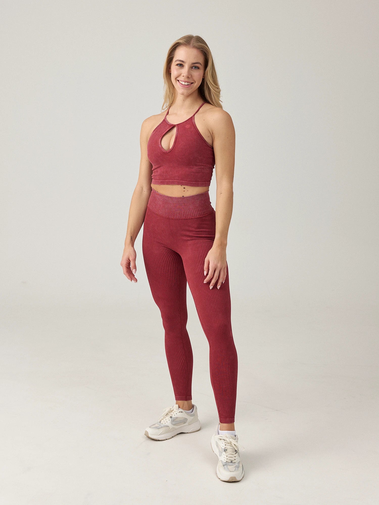 Harley Set - Mahogany Red - Yoga Set