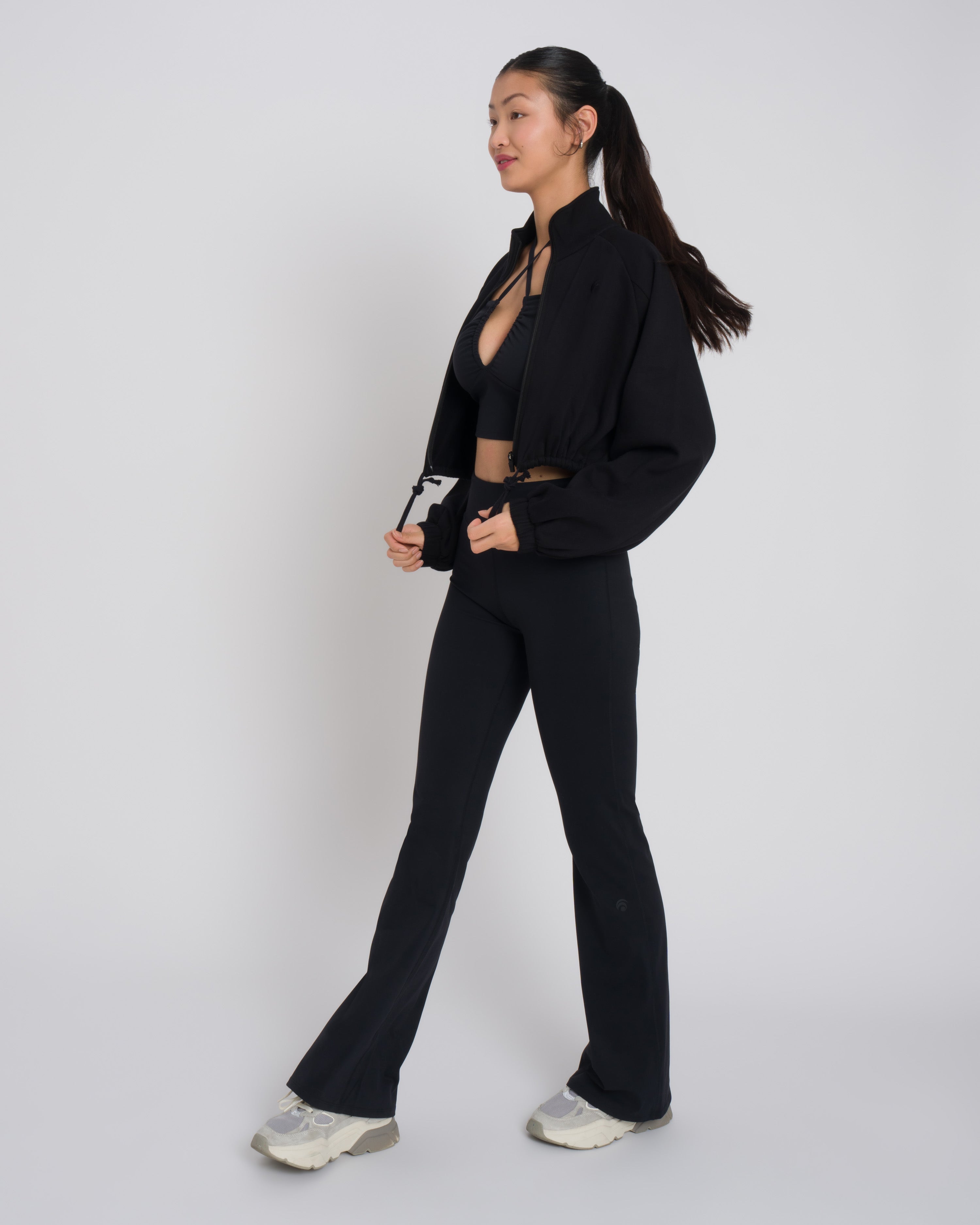 Gianna Gracy Flare Set Deluxe - Black - Yoga Set