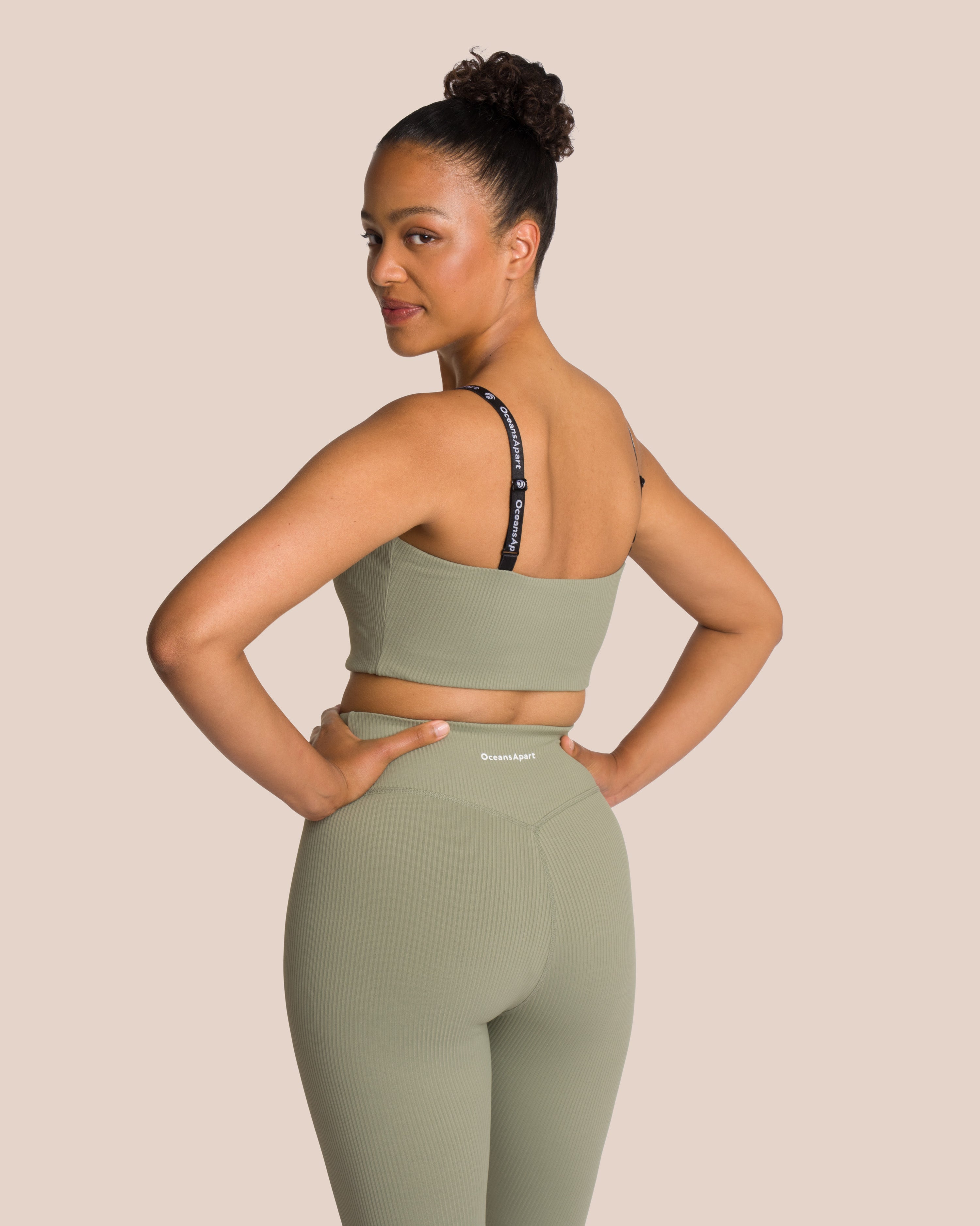 Trixy Set - Soft Khaki - Yoga Set