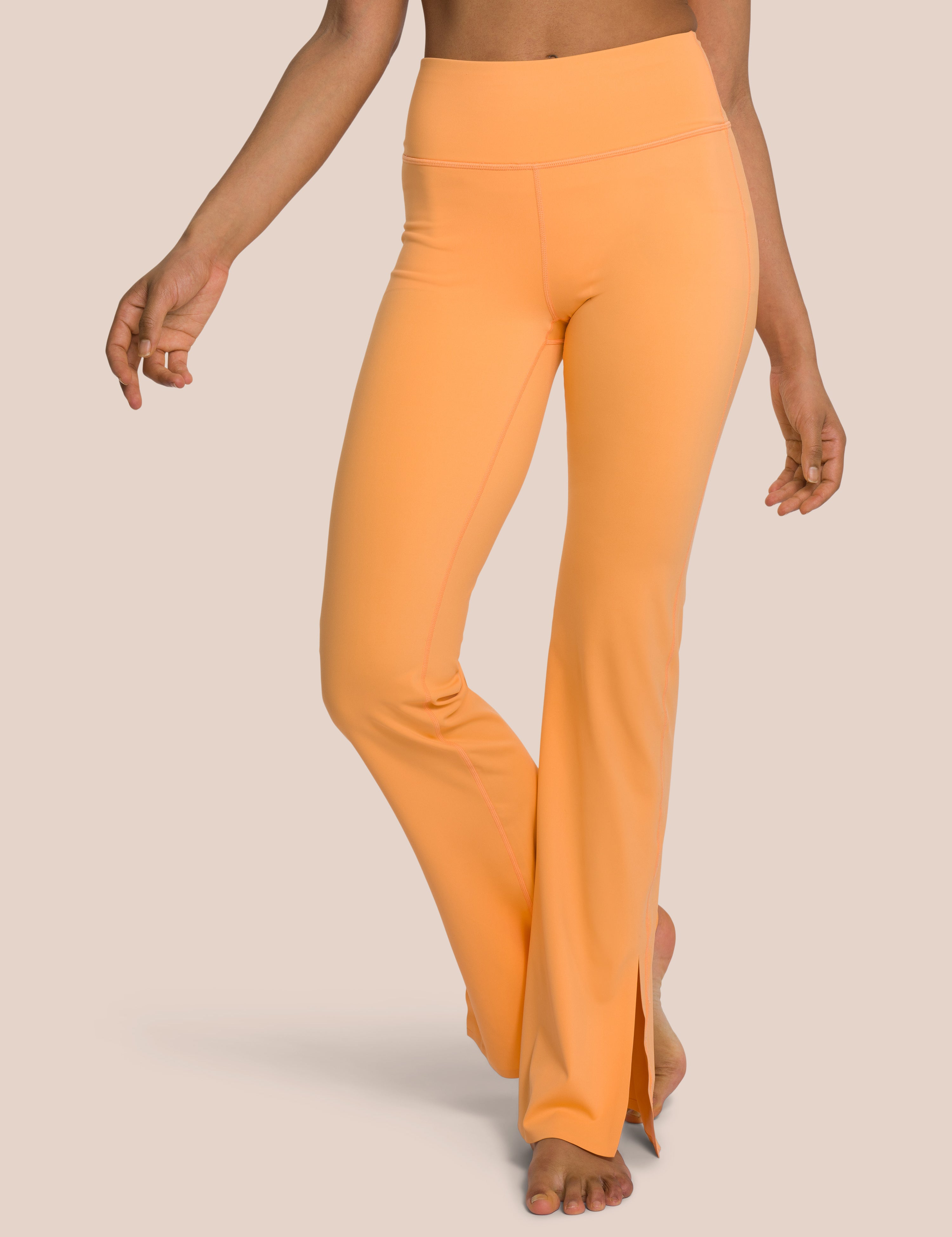 45258-tropical-orange_11_08bcaee6-f149-4c78-9e6e-4bfa91f40b29.jpg