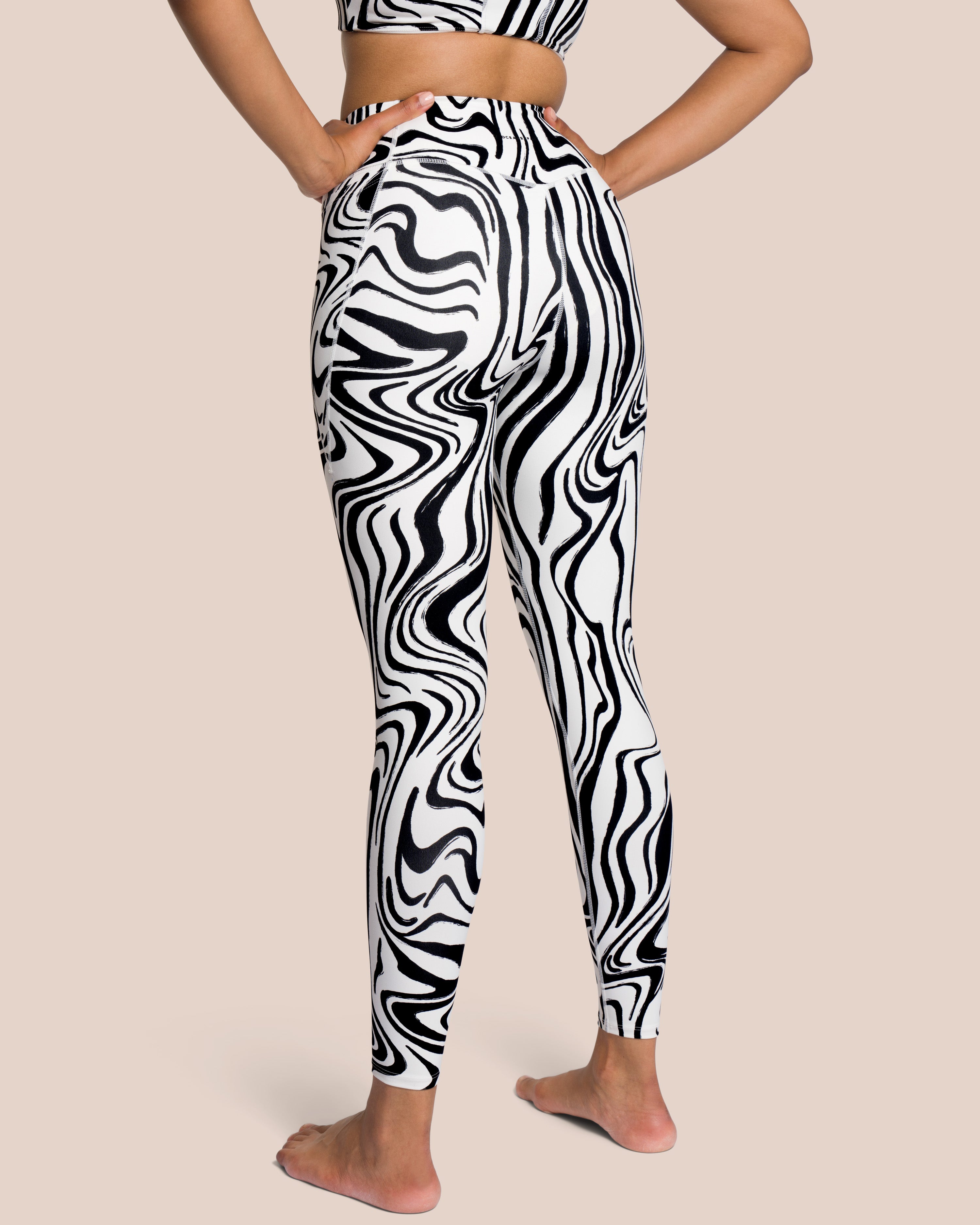 Shania Set - Black Swirl