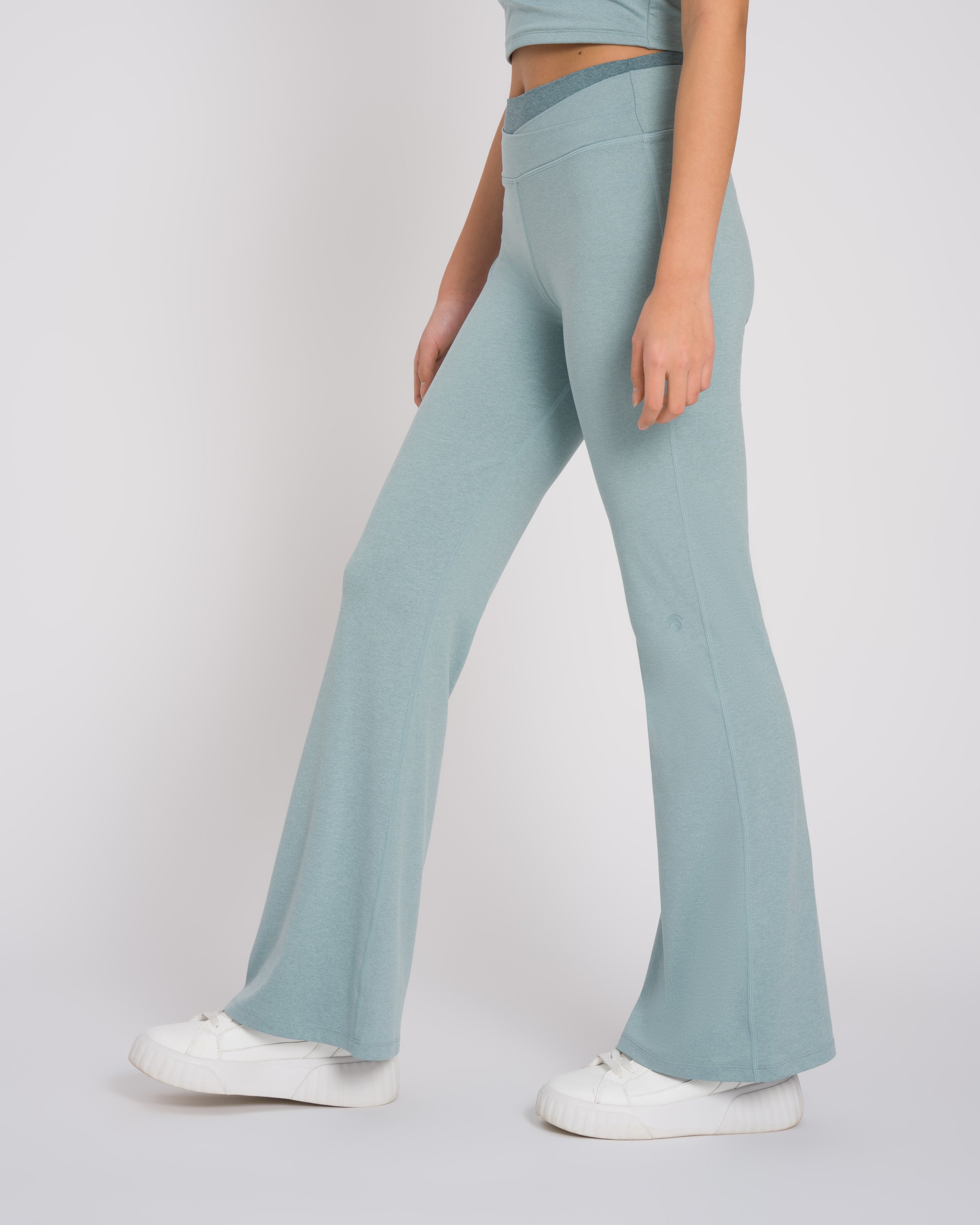 Dahlia Flared Pant