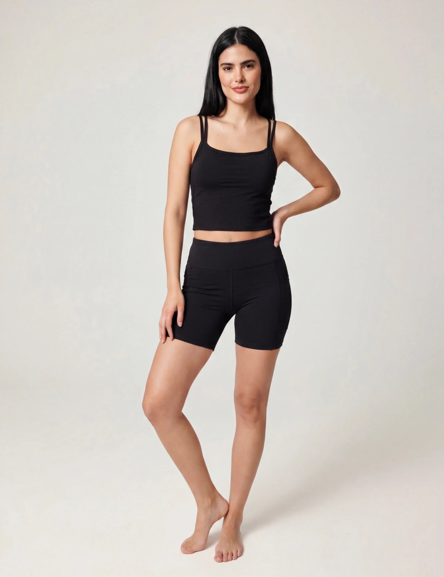 GIASTOP001-black-1.webp