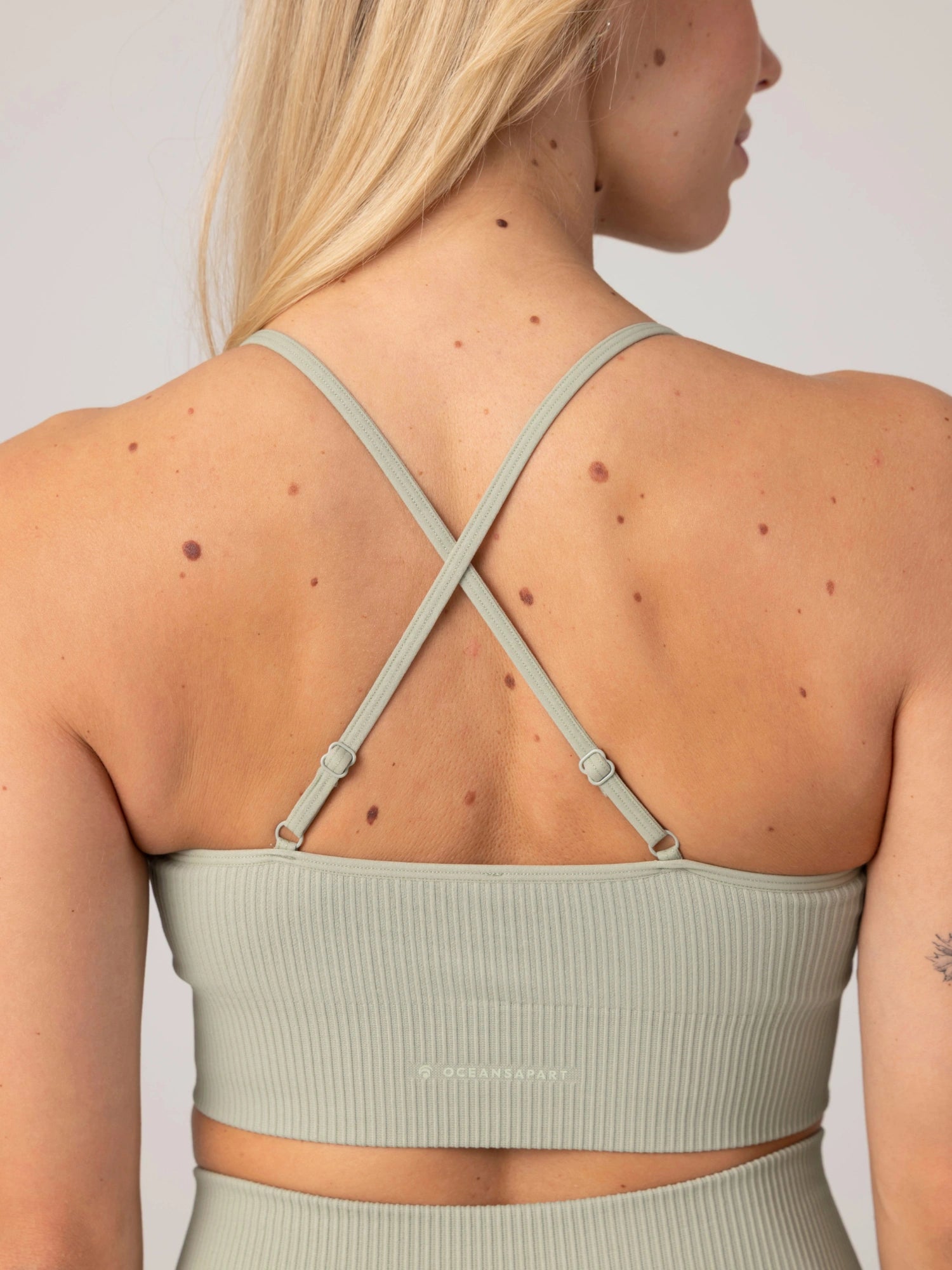 Maya Hotpant Set - Dusty Sage - Yoga Set