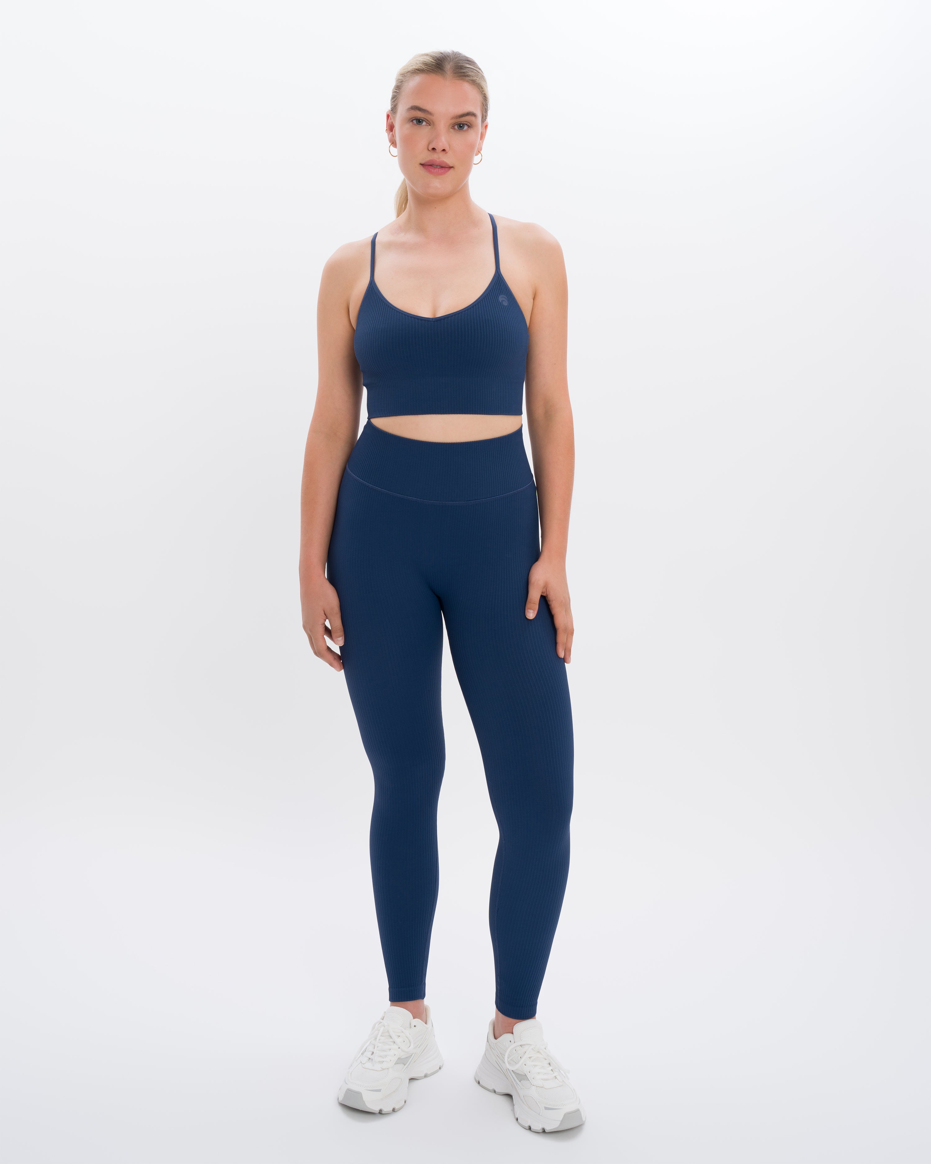 set-maya-dark-navy_01.jpg