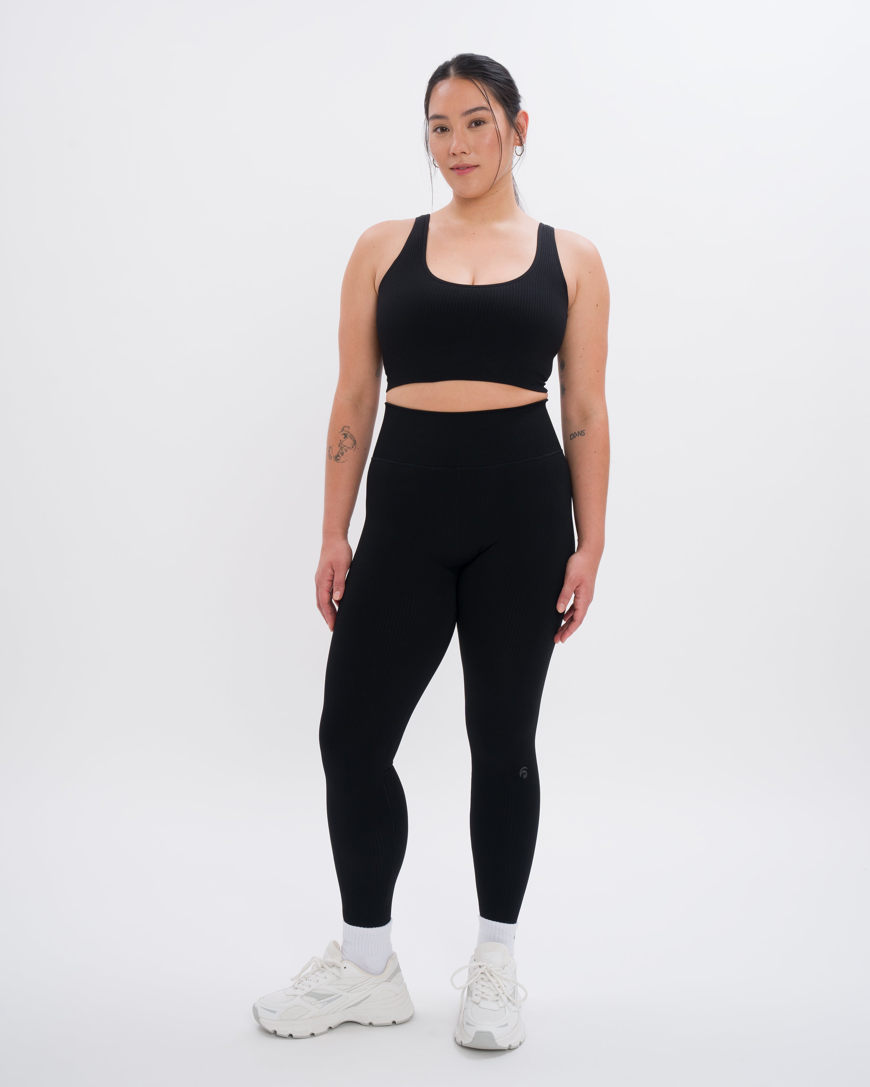 Ruby Set - Black - Yoga Set